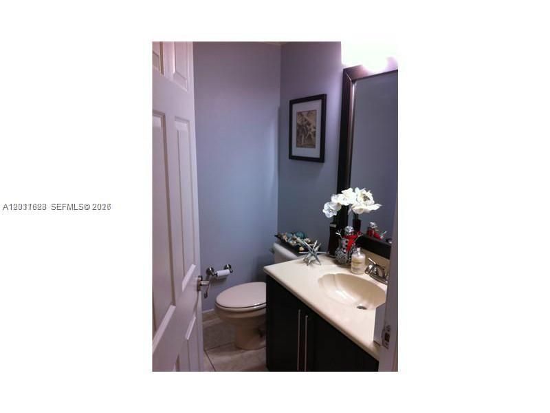 6104 NW 114th Pl , Unit 202, Doral, FL 33178 Photo