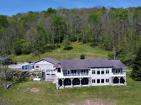935 Vista Way, Marlinton, WV 24954