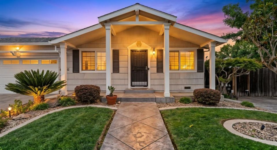 5510 Hesper Way, Carmichael, CA 95608 Photo