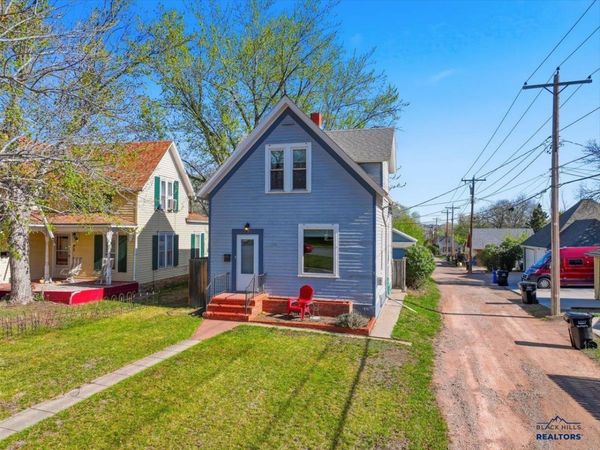 1114 SOUTH, Rapid City, SD 57701