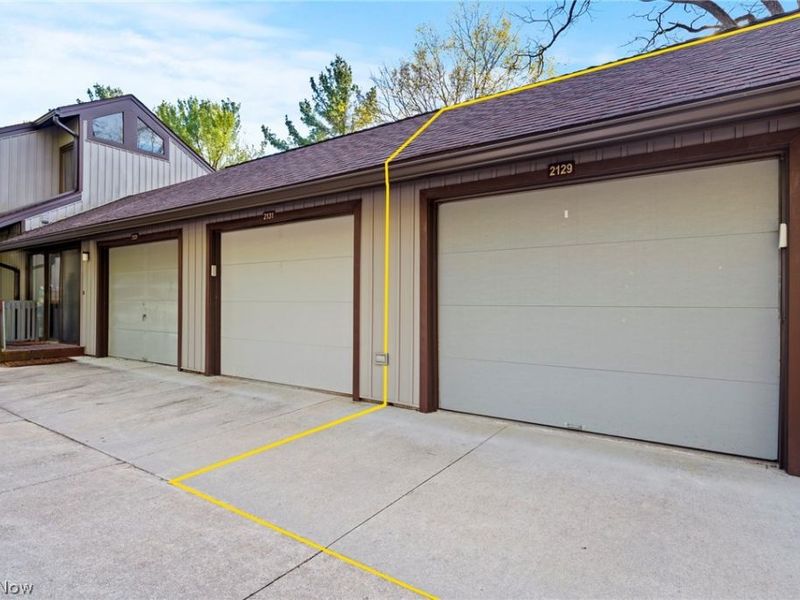 2129 Pinebrook Trail, Cuyahoga Falls, OH 44223 Photo 6