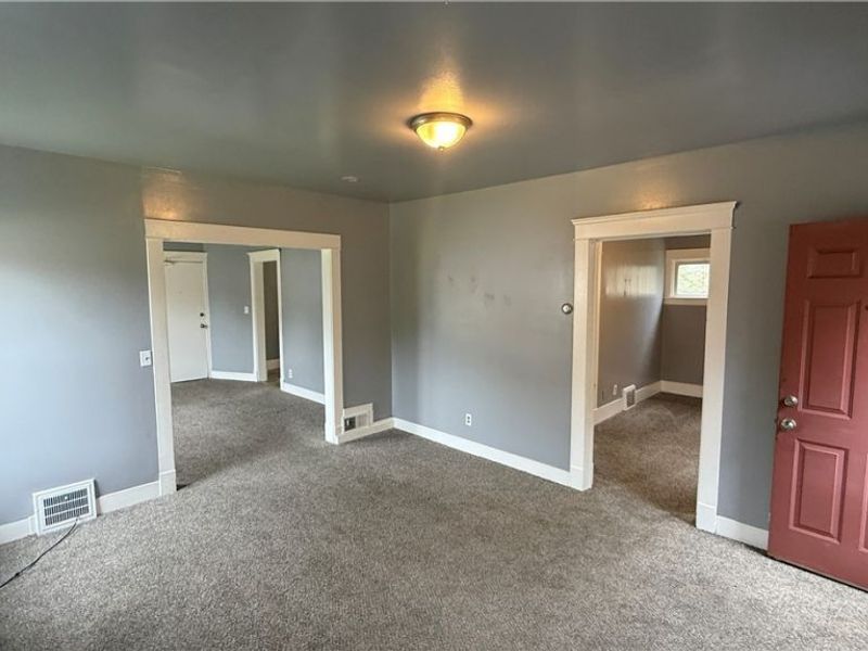 1187 Addison Road, Unit 4, Cleveland, OH 44103 Photo 4