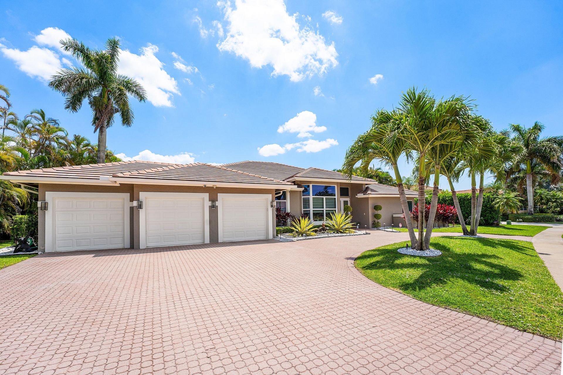 8321 Muirhead Circle, Boynton Beach, FL 33472 Photo