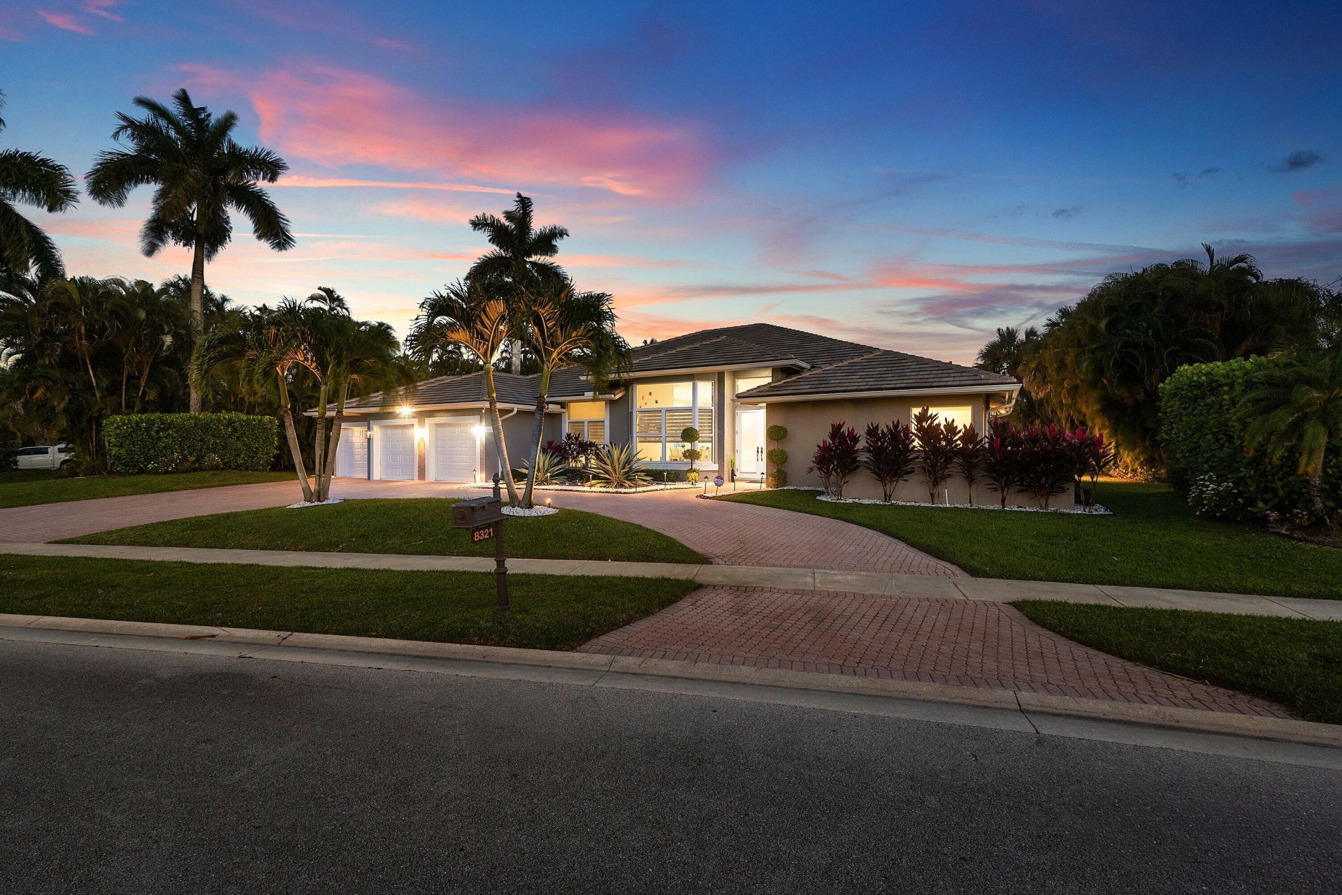 8321 Muirhead Circle, Boynton Beach, FL 33472 Photo