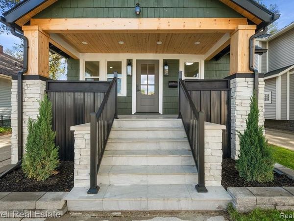 121 S Edison Avenue, Royal Oak, MI 48067