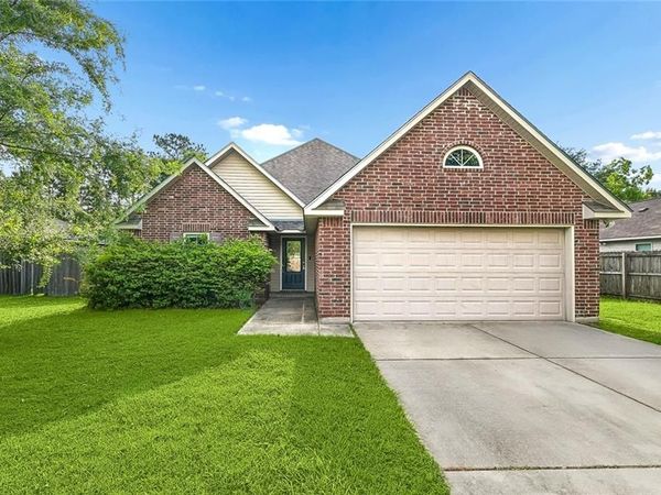 41853 SNOWBALL Circle , Ponchatoula, LA 70454