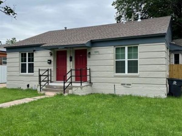 2915 Falls Drive, Dallas, TX 75211