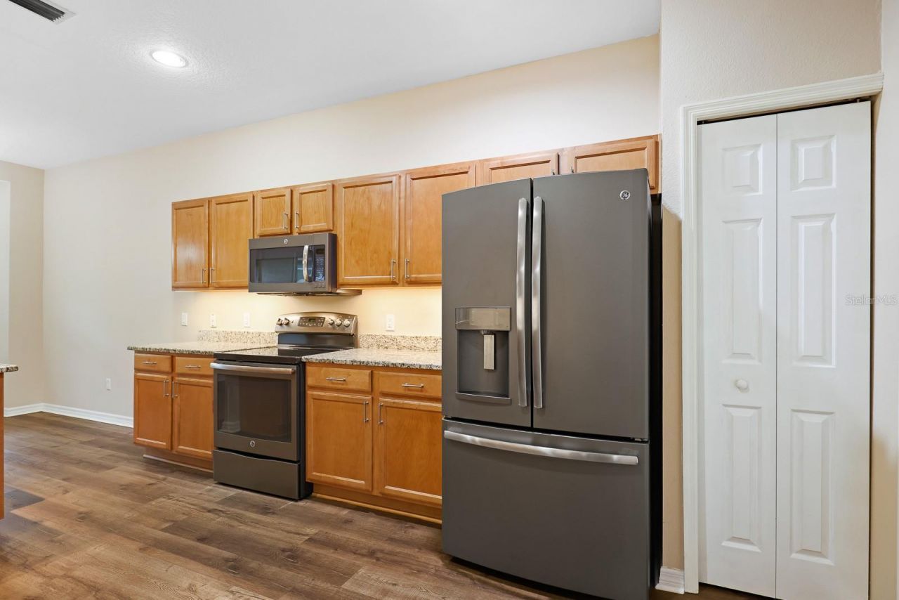 5656 Rockfield Loop , Valrico, FL 33596 Photo