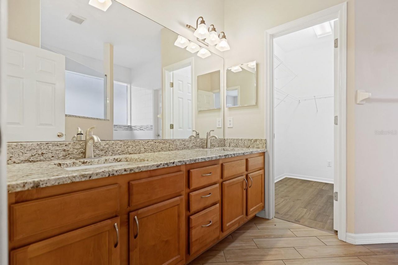 5656 Rockfield Loop , Valrico, FL 33596 Photo