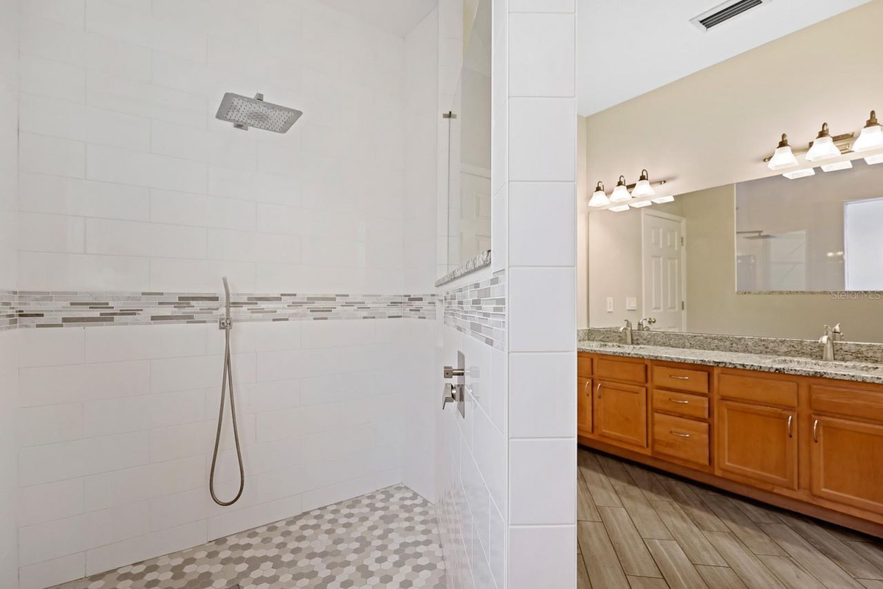 5656 Rockfield Loop , Valrico, FL 33596 Photo
