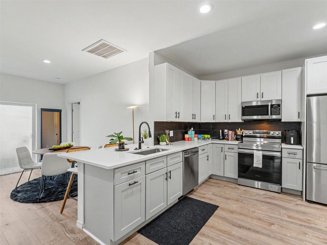 9397 Northcliffe Boulevard , Spring Hill, FL 34606 Photo