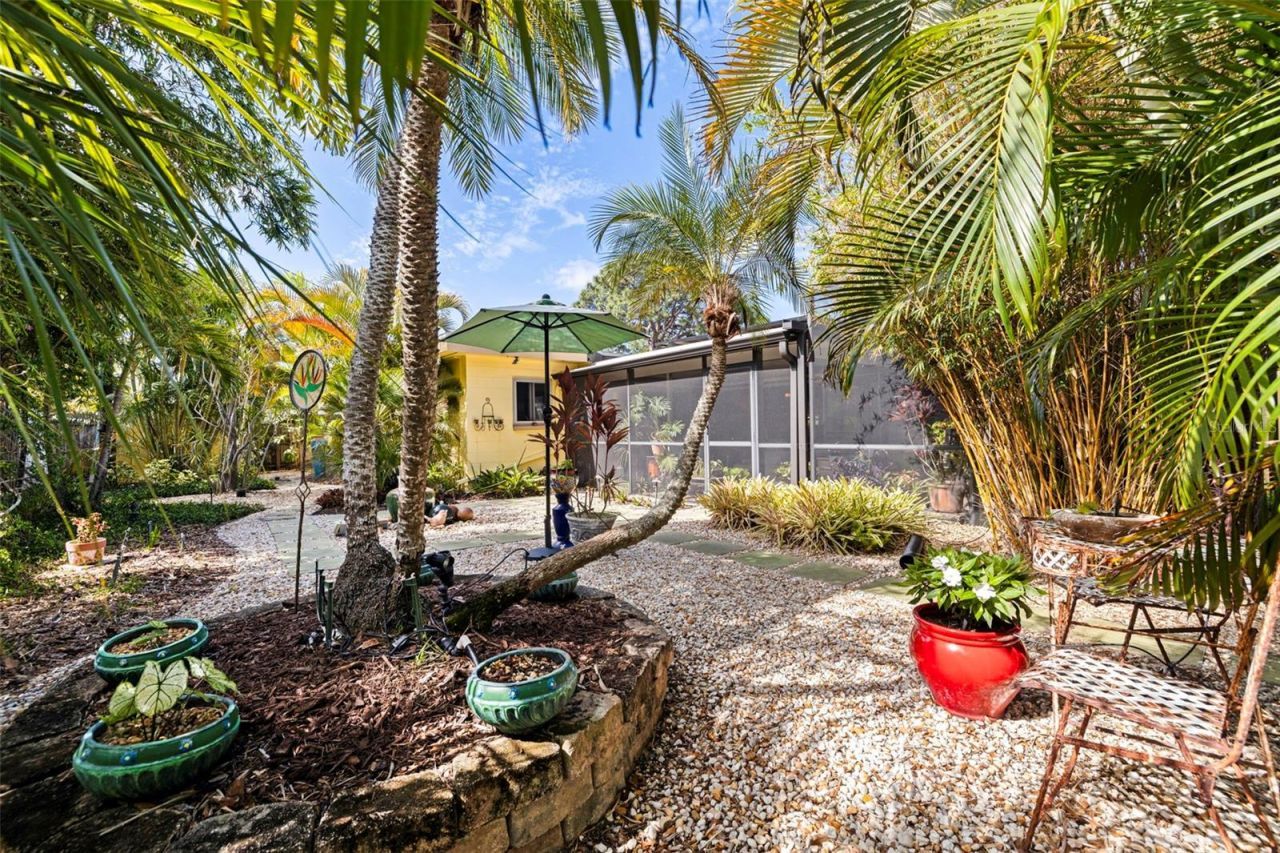 6848 16th Way S, Saint Petersburg, FL 33712 Photo