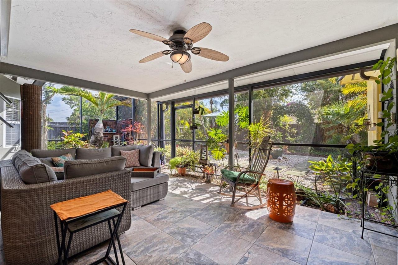 6848 16th Way S, Saint Petersburg, FL 33712 Photo