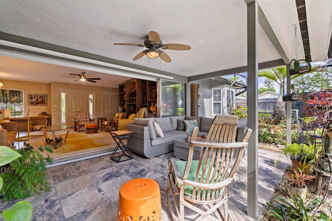 6848 16th Way S, Saint Petersburg, FL 33712 Photo
