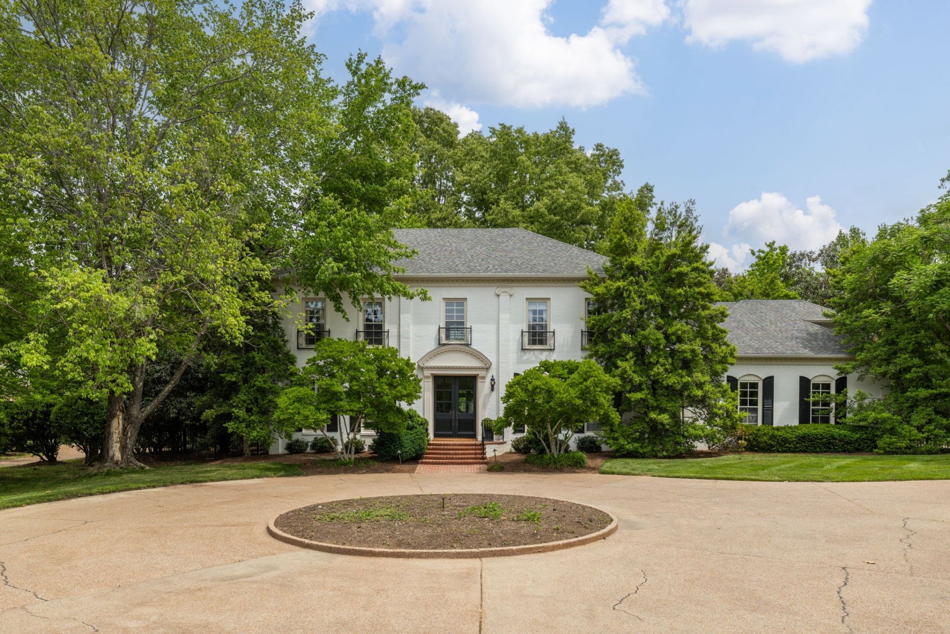5 Castlewood Court, Nashville, TN 37215 Main Photo