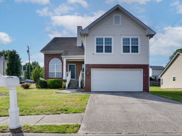201 Crosshaven Ct, Antioch, TN 37013