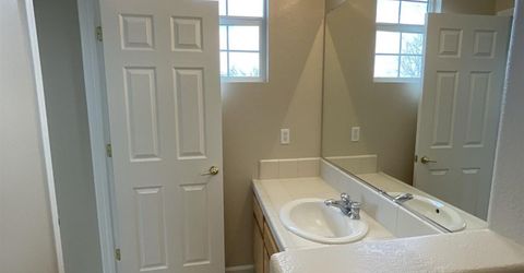 2847 Falcon Ridge Drive, Sparks, NV 89436 Photo