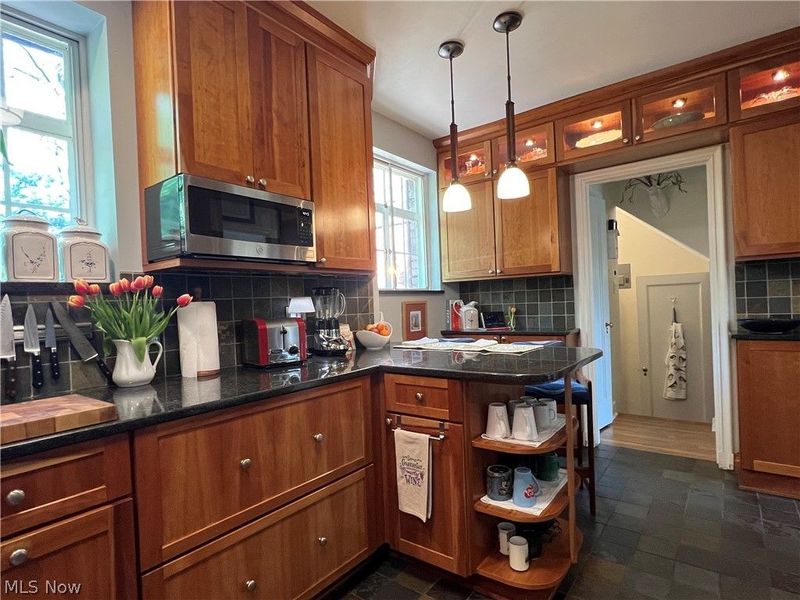 15489 Brewster Road, East Cleveland, OH 44112 Photo 27