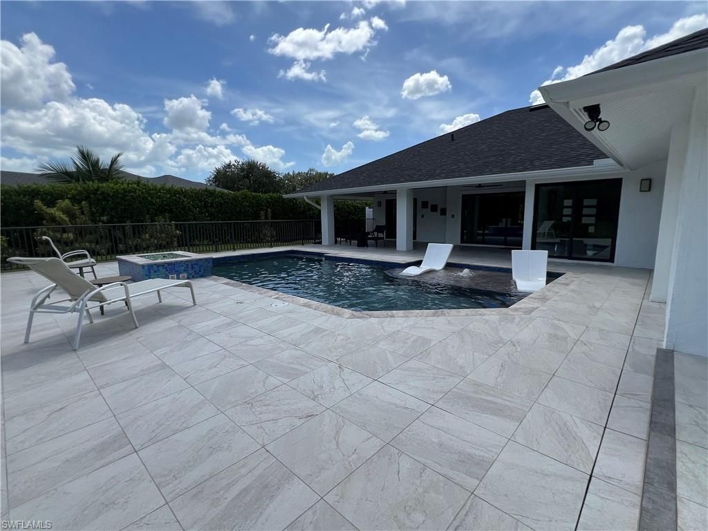 1919 Countess Ct , Naples, FL 34110 Photo