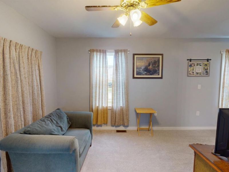 1322 Moore Street, Fremont, OH 43420 Photo 5
