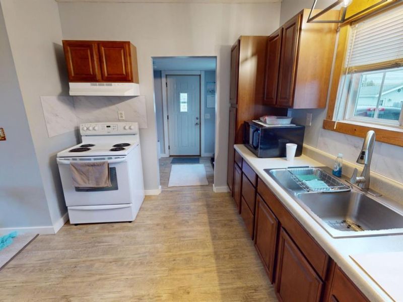 1322 Moore Street, Fremont, OH 43420 Photo 8
