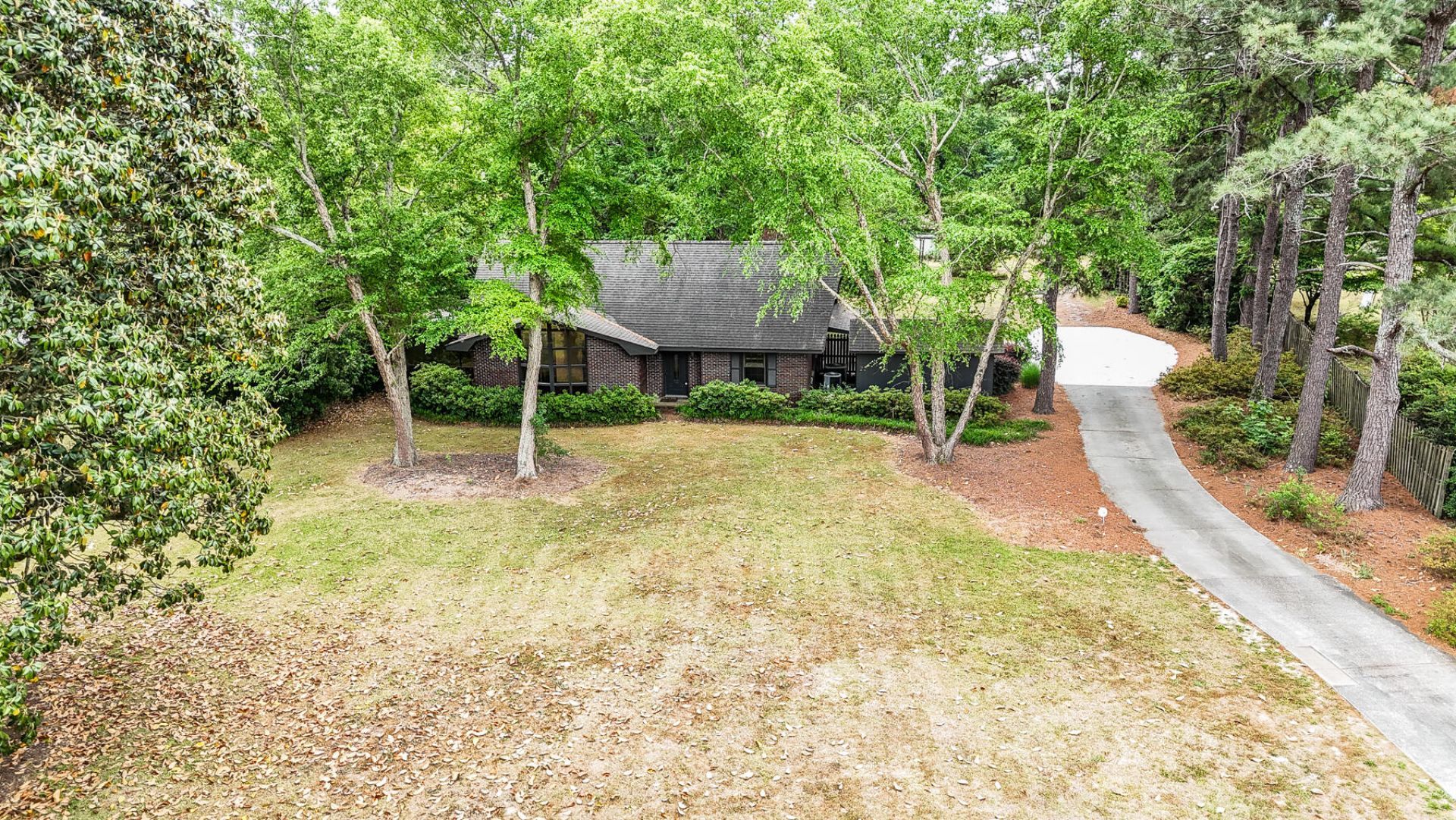 20 Salem Street Photo 52
