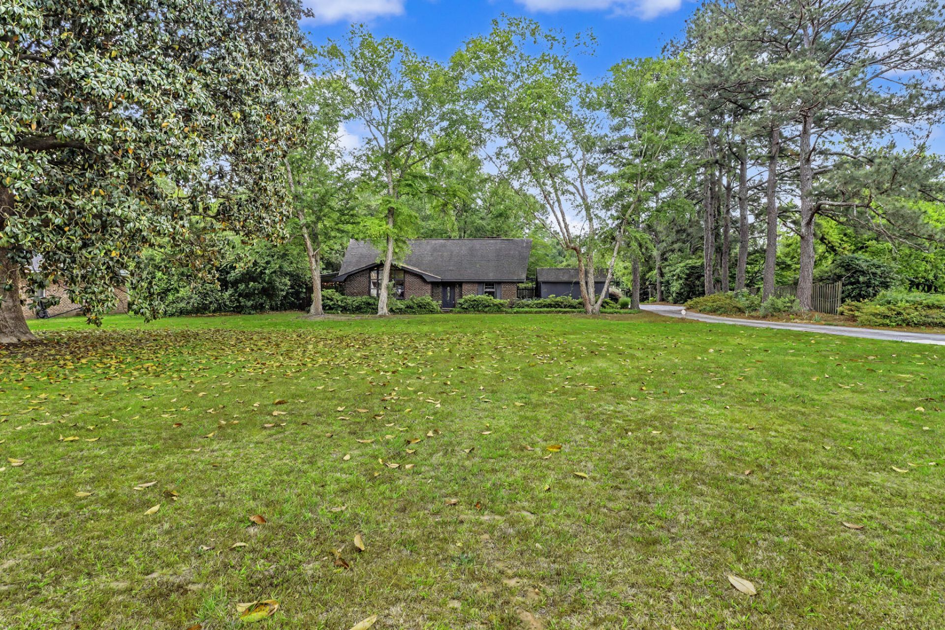 20 Salem Street Photo 55