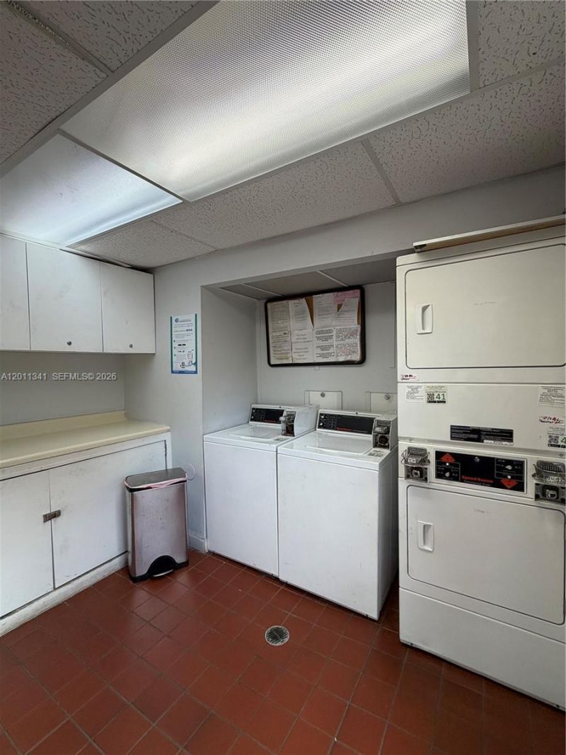 820 Salzedo St, Unit 202, Coral Gables, FL 33134 Photo