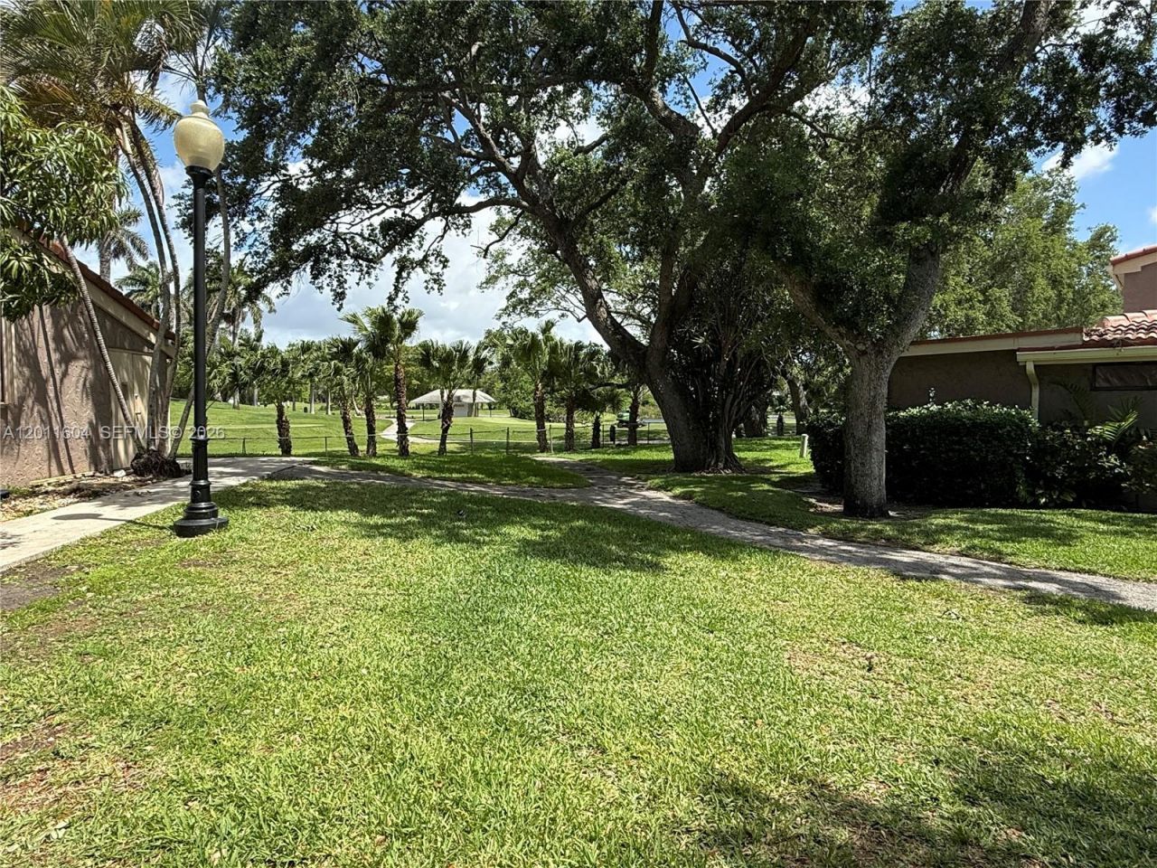 103 Tweedbrook Ln, Unit 101, Hollywood, FL 33021 Photo