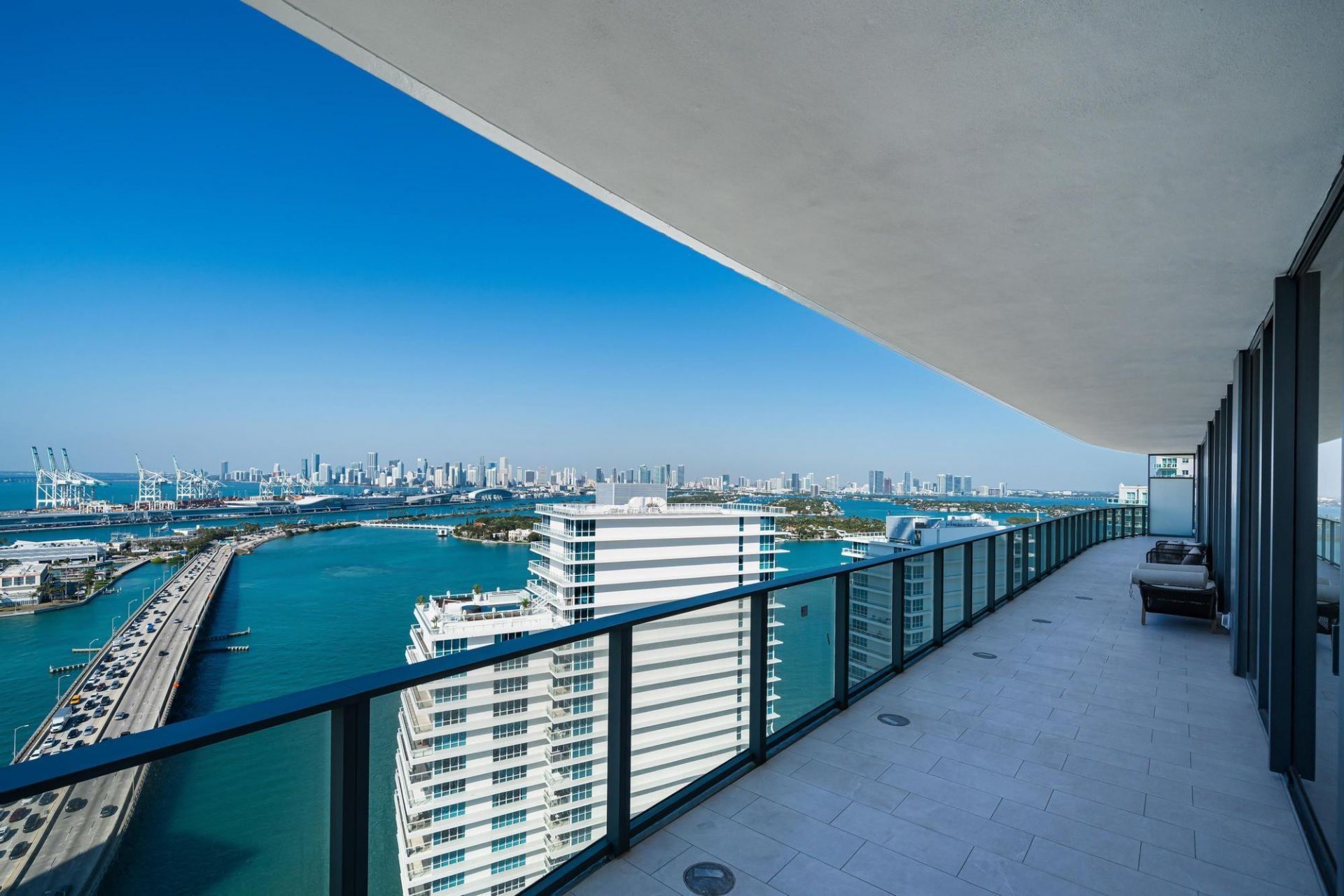 500 Alton, Unit 2702, Miami Beach, FL 33139 Photo