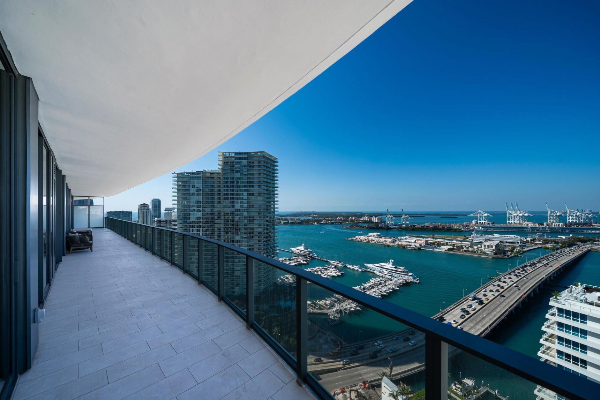 500 Alton, Unit 2702, Miami Beach, FL 33139 Photo