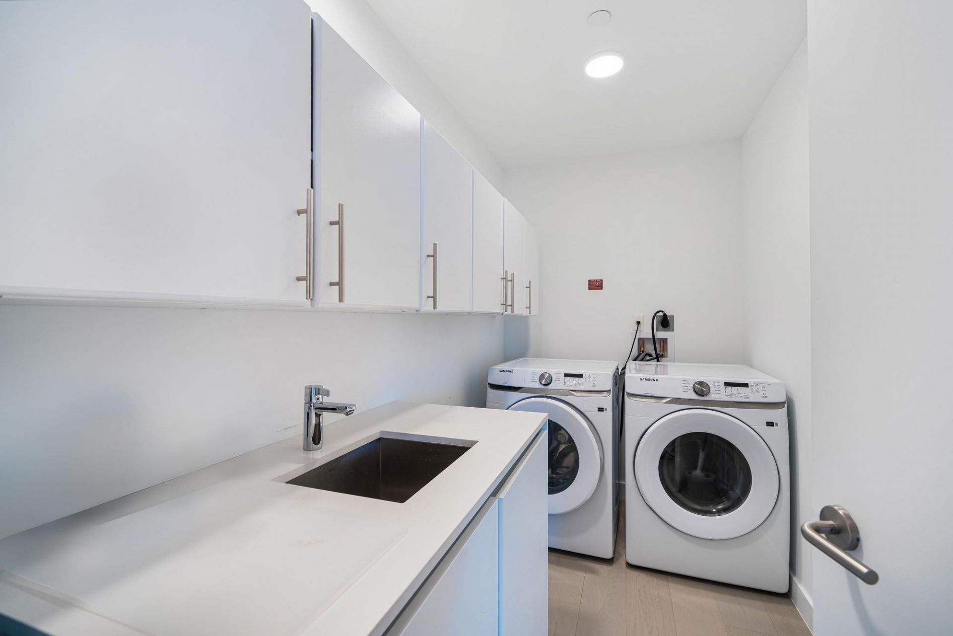 500 Alton, Unit 2702, Miami Beach, FL 33139 Photo
