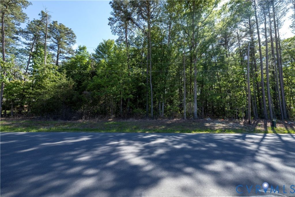 11561 Edinburgh Road, Glen Allen, VA 23060 Main Photo