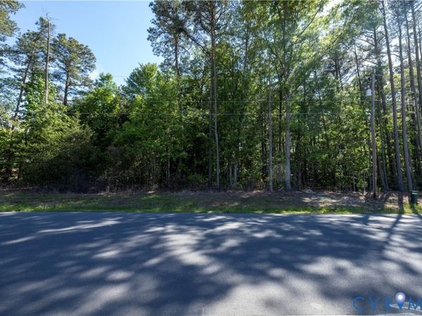 11561 Edinburgh Road, Glen Allen, VA 23060