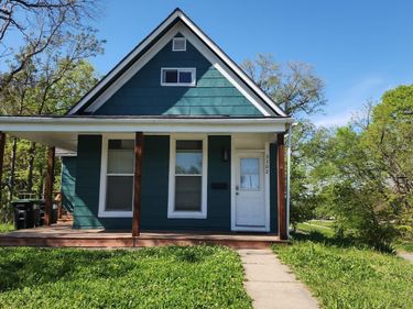 3302 N Maple Street , Omaha, NE 68134