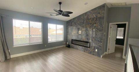 827 Saint Andrew St, Lathrop, CA 95330 Photo