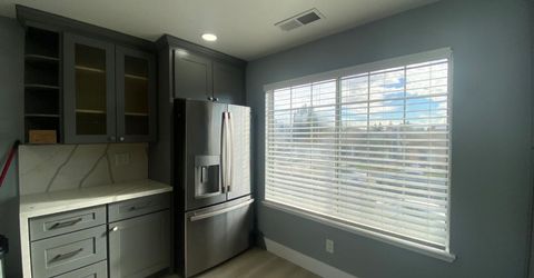827 Saint Andrew St, Lathrop, CA 95330 Photo