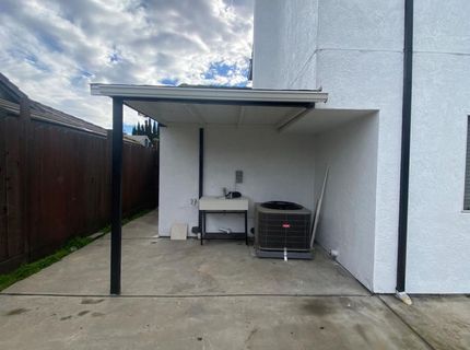 827 Saint Andrew St, Lathrop, CA 95330 Photo