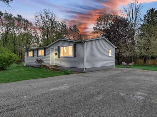223 E Washington Avenue , Hobart, IN 46342
