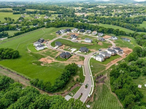 5208 Fairhaven Cir , Thompsons Station, TN 37179