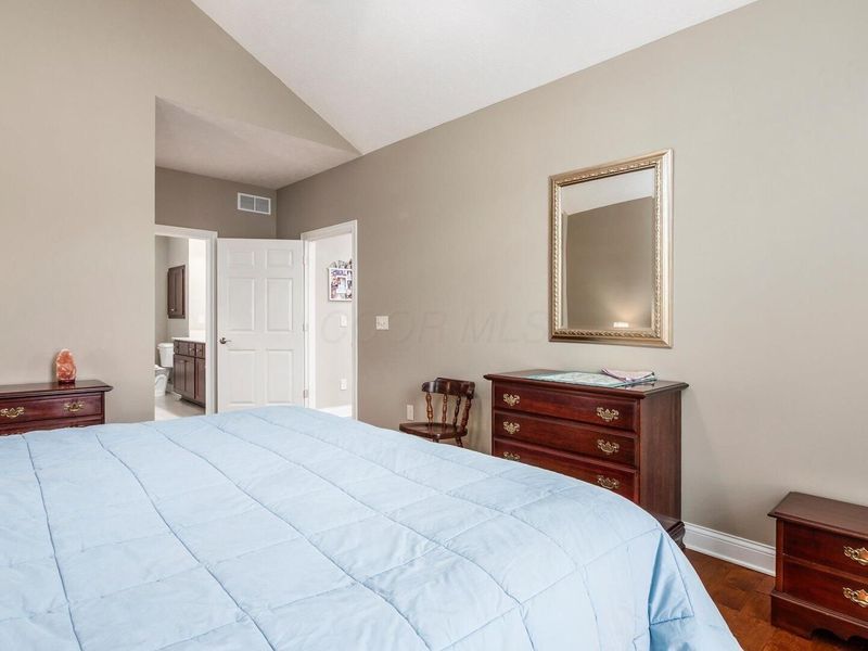 5911 Eiger Drive, Columbus, OH 43213 Photo 19
