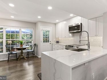 8078 SEBON DRIVE, VIENNA, VA 22180