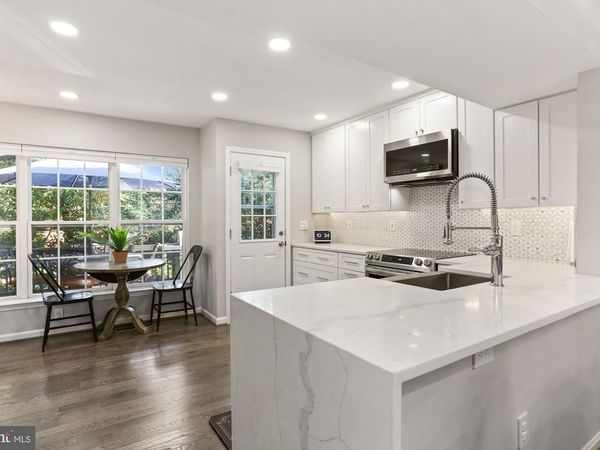 8078 SEBON DRIVE, VIENNA, VA 22180
