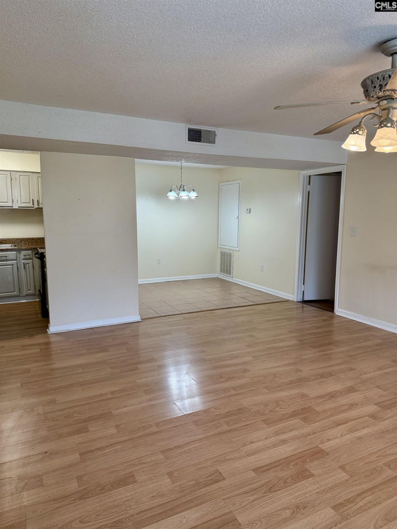 3609 Juneau Road  Photo 11