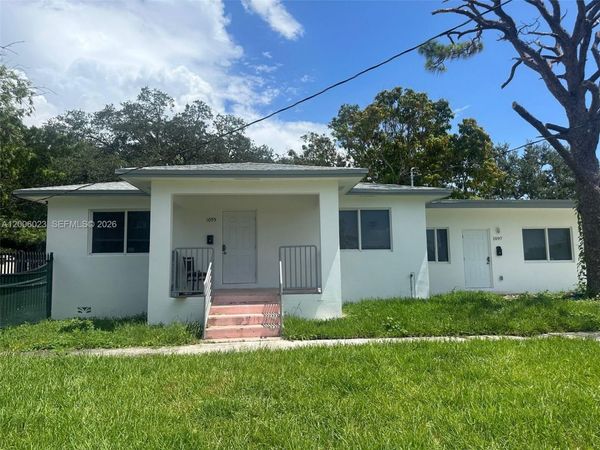 1095 NE 149th St , Unit ., Miami, FL 33161