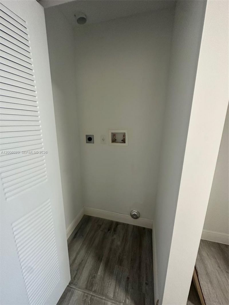 1095 NE 149th St, Unit ., Miami, FL 33161 Photo