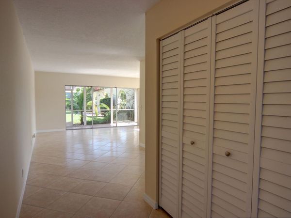 342 Southwind Drive, Unit 114, North Palm Beach, FL 33408