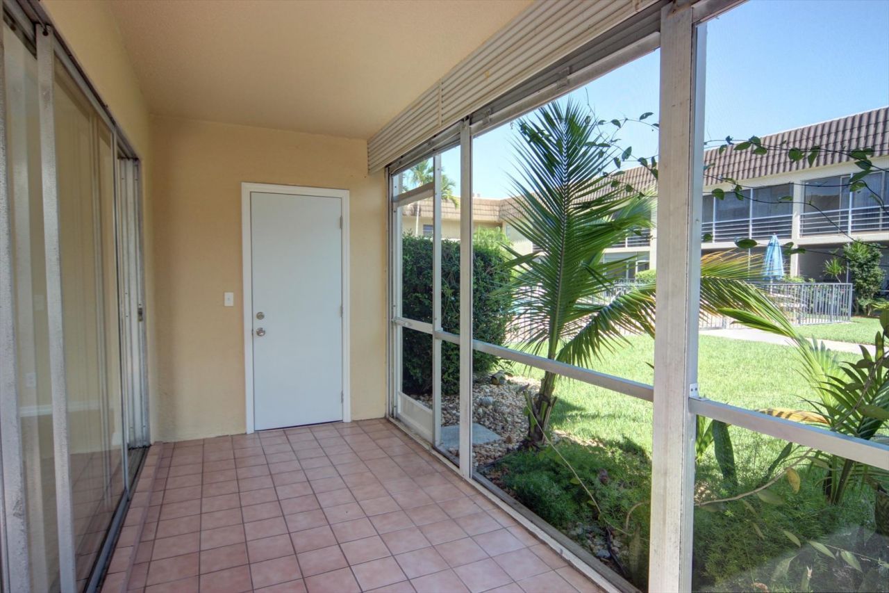 342 Southwind Drive, Unit 114, North Palm Beach, FL 33408 Photo