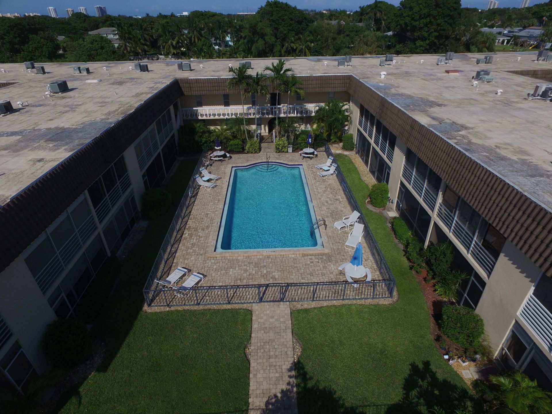 342 Southwind Drive, Unit 114, North Palm Beach, FL 33408 Photo