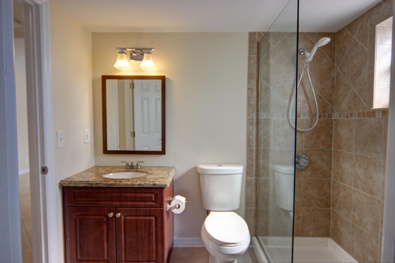 342 Southwind Drive, Unit 114, North Palm Beach, FL 33408 Photo